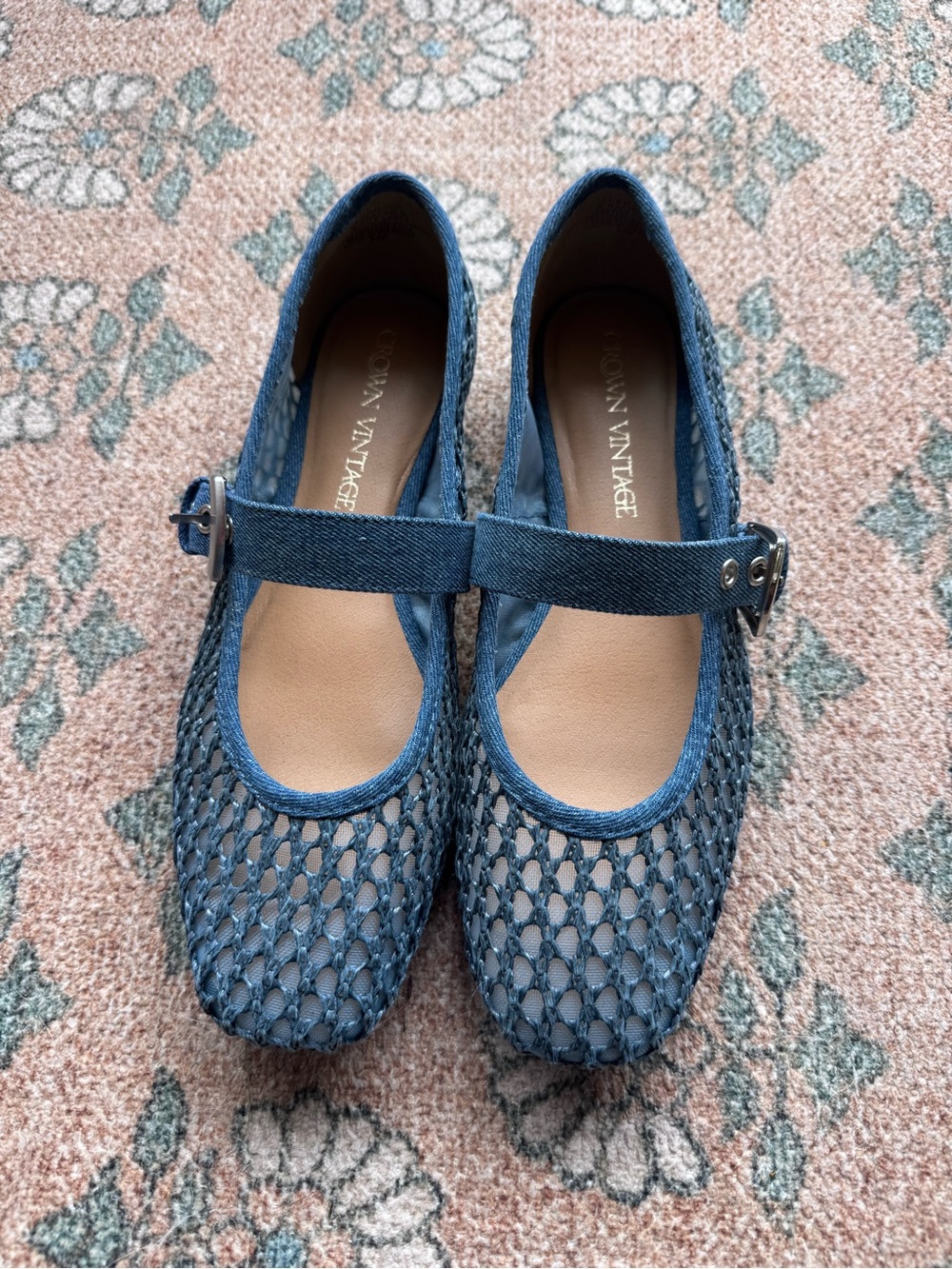 Crown Vintage Blue chambray Mesh Mary Jane Flats with Buckle Strap size 8.5